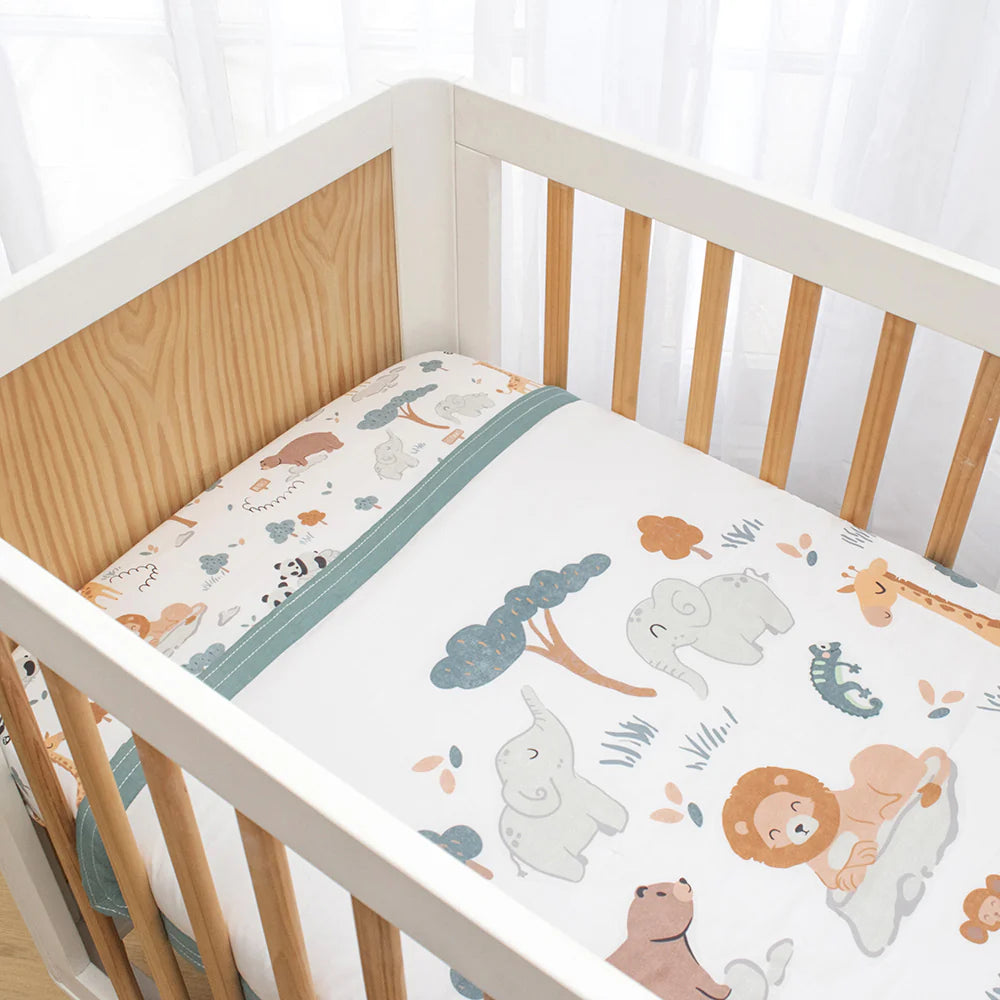 Lolli Living 4pc Nursery Set- Day at the Zoo