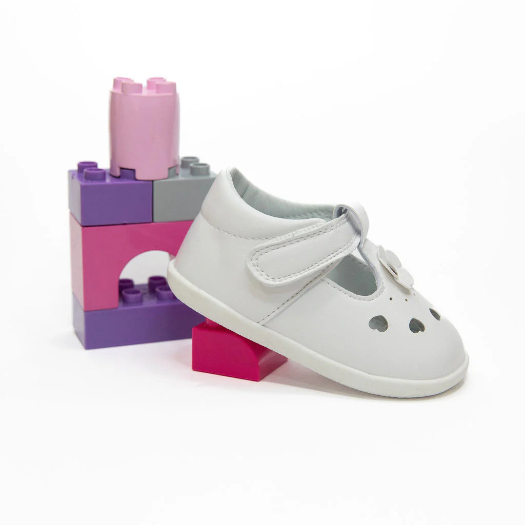 Billycart Lily white baby girl t-bars