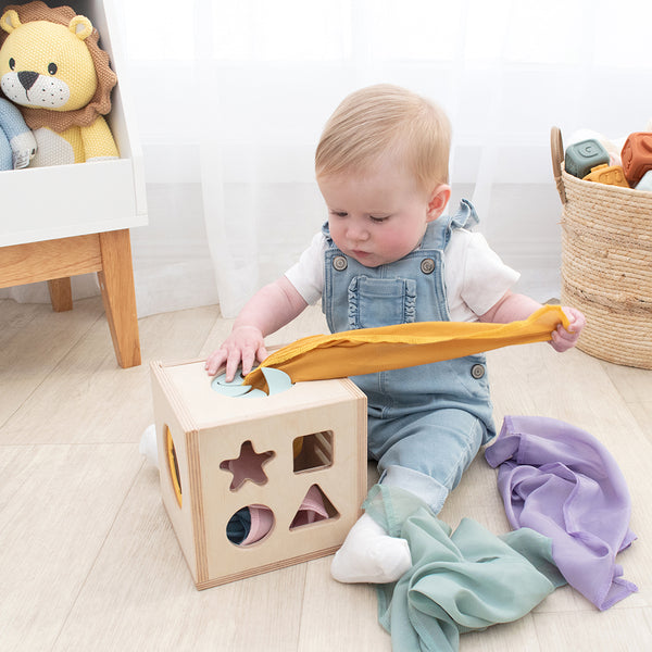 4-in-1 Montessori Sensory Cube for Babies - That's Cute!