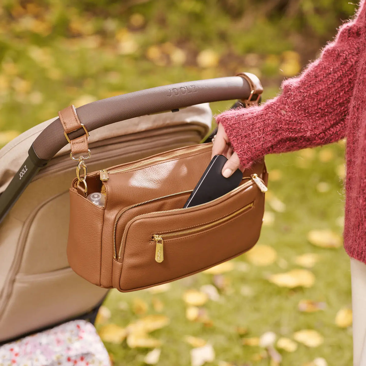 OiOi Multitasker Pram Caddy - Chestnut