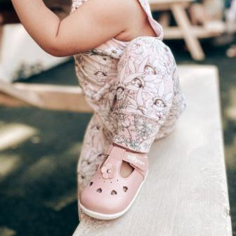 Billycart Rosie light pink baby girls t-bars