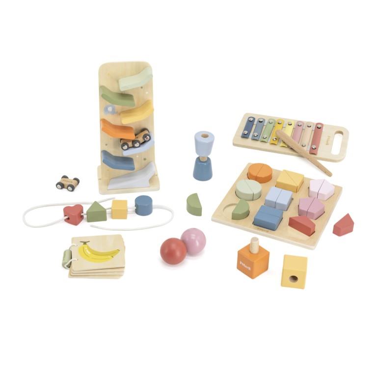 Polar B Grow with Me Box -Colour Crafters For 18-24 Months