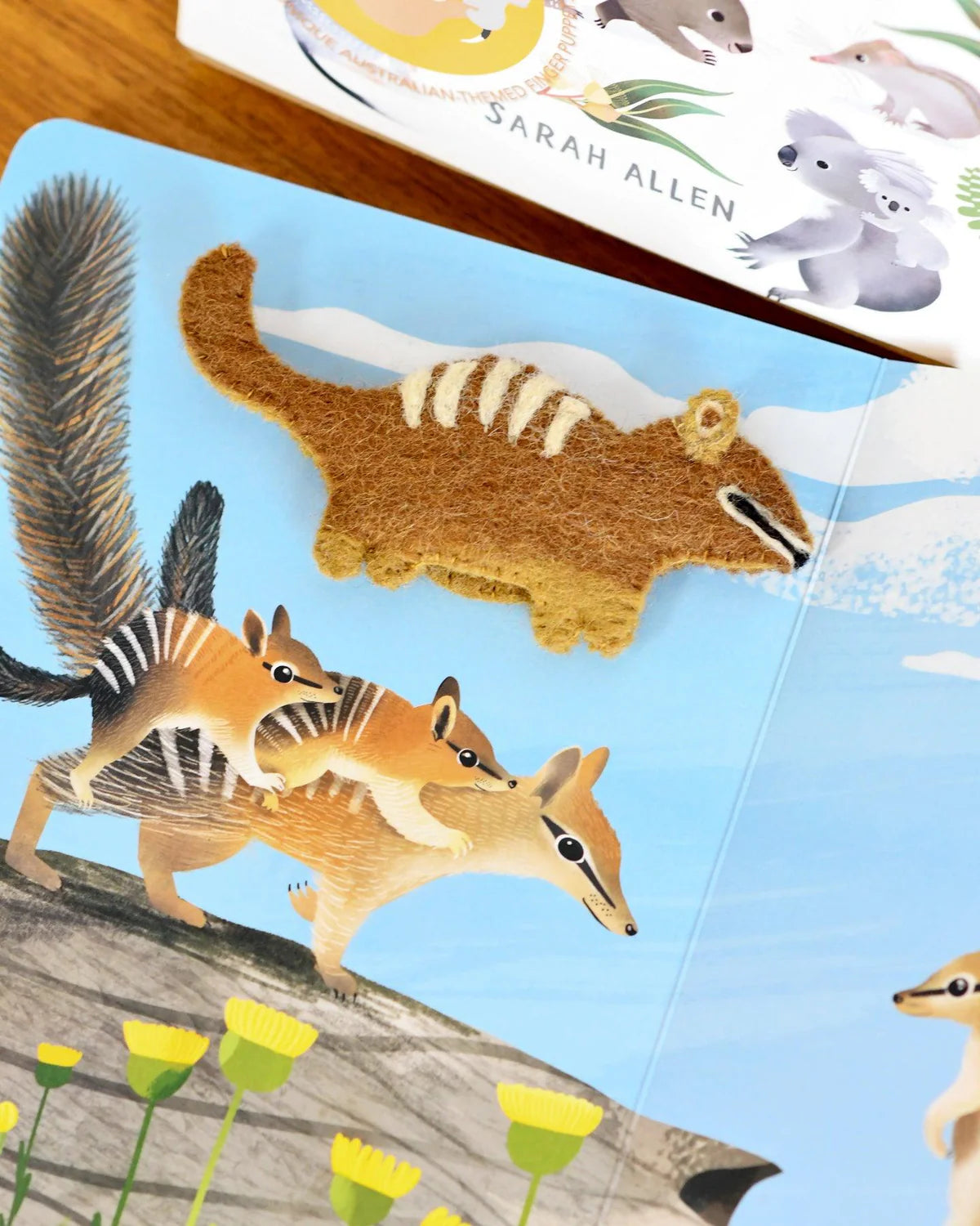 Tara Treasures Jumping Joeys Finger Puppets and Book Set