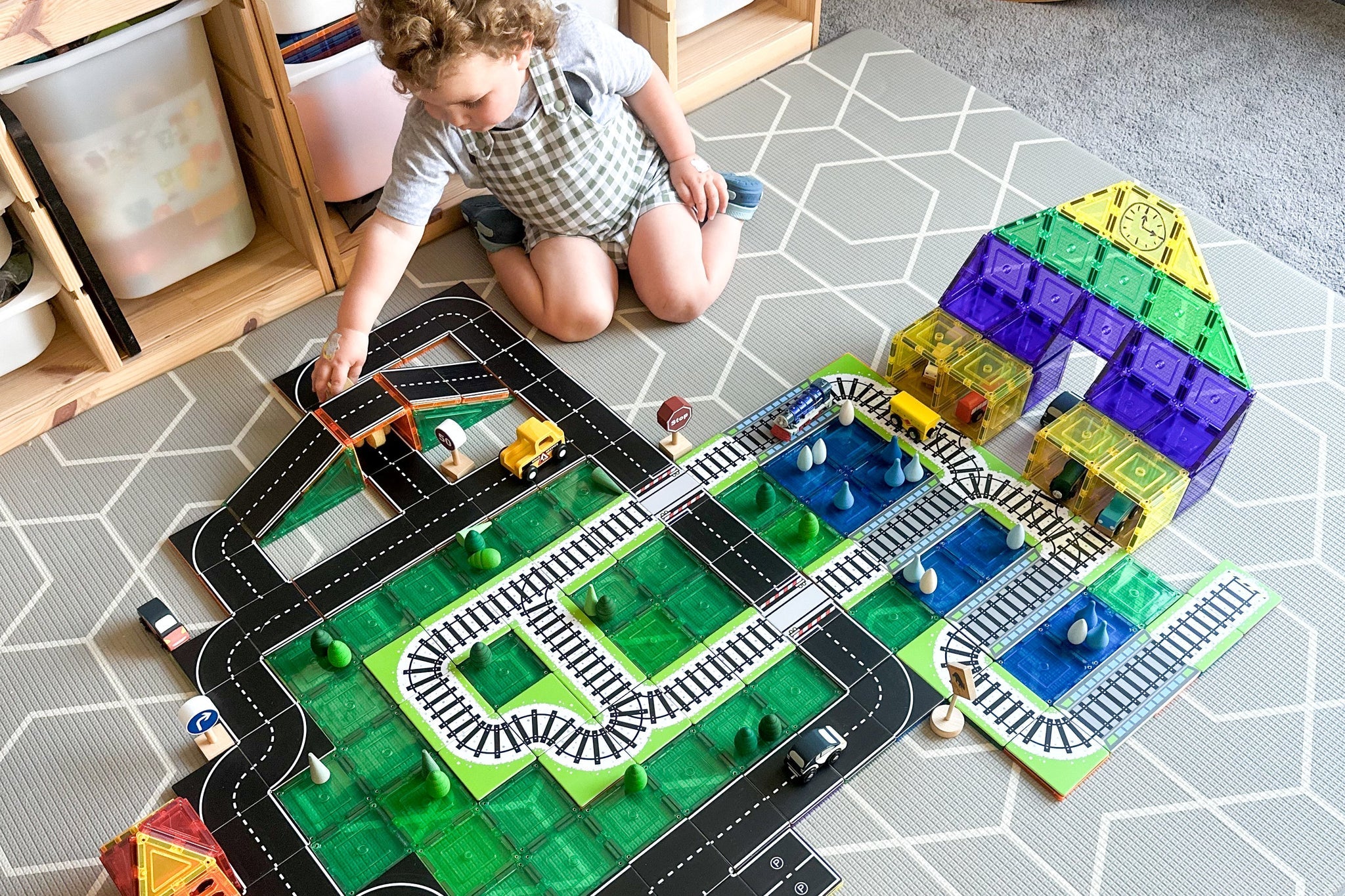 Tile Topper Magnetic Tile Toppers – Train Pack | Learn & Grow - That's Cute!