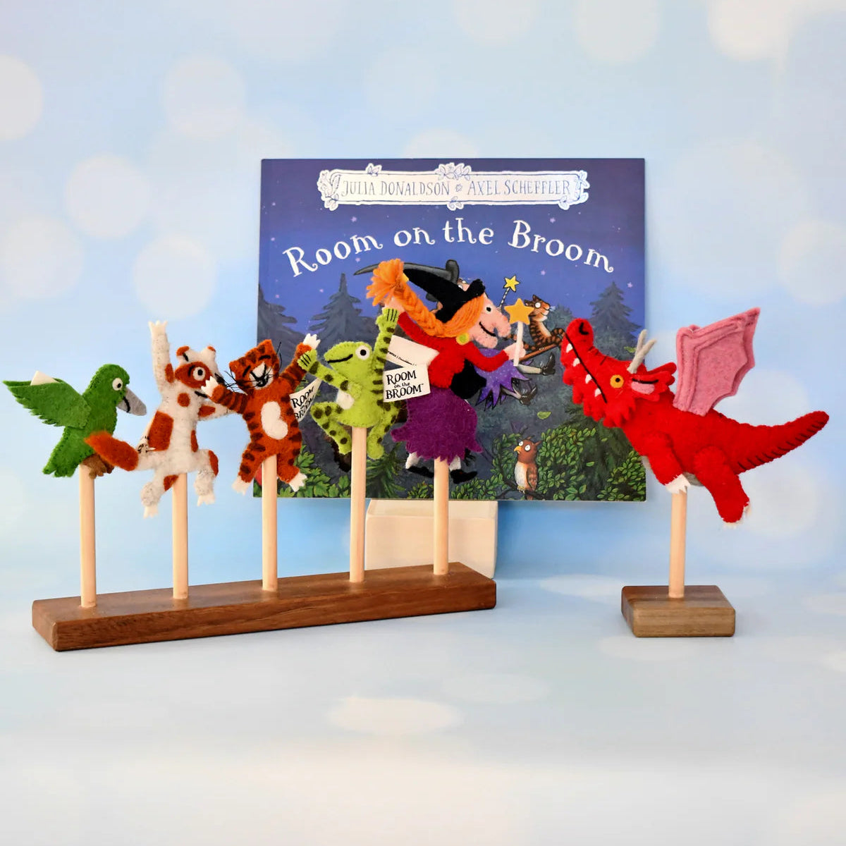 Tara Treasures The Room On The Broom® Finger Puppets