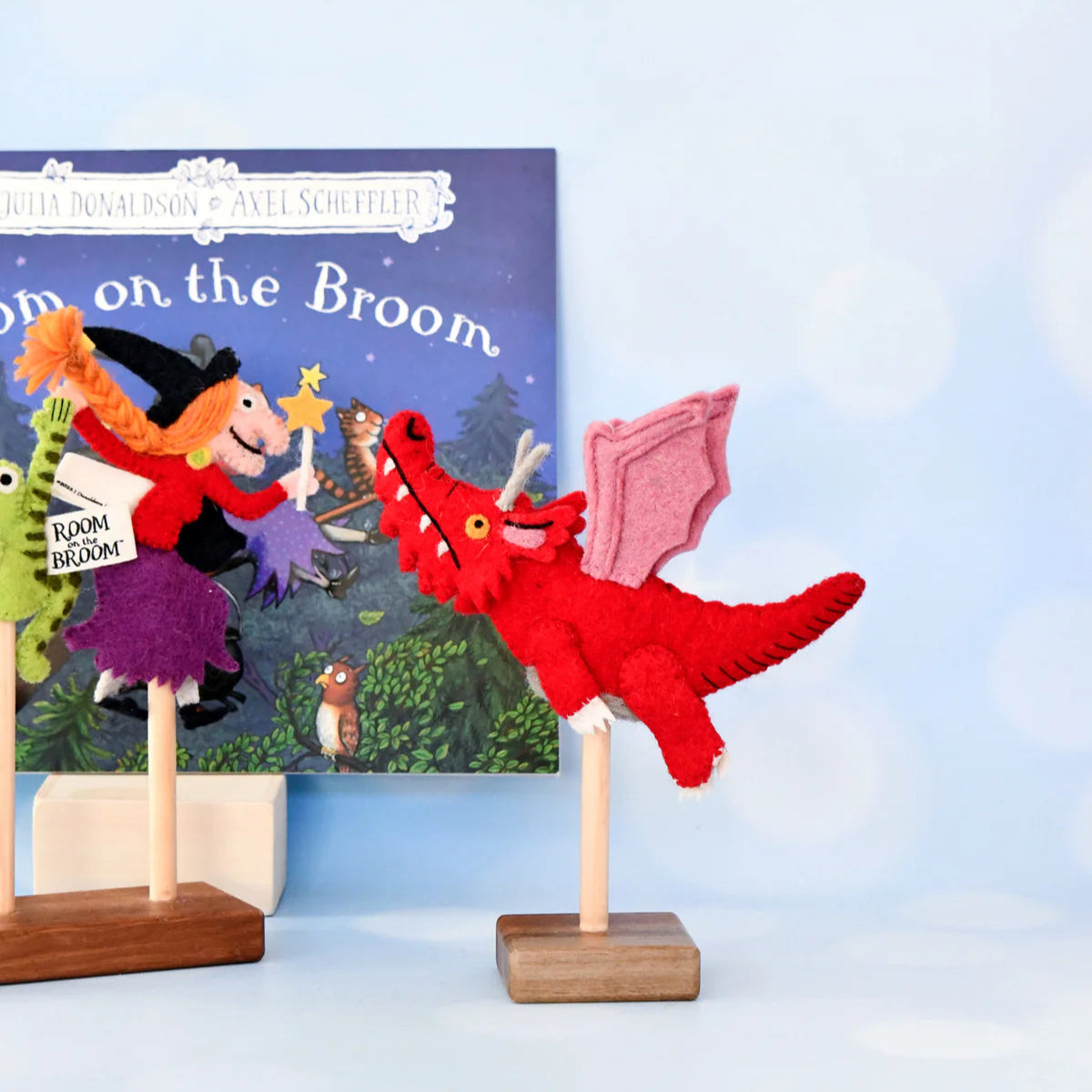 Tara Treasures The Room On The Broom® Finger Puppets