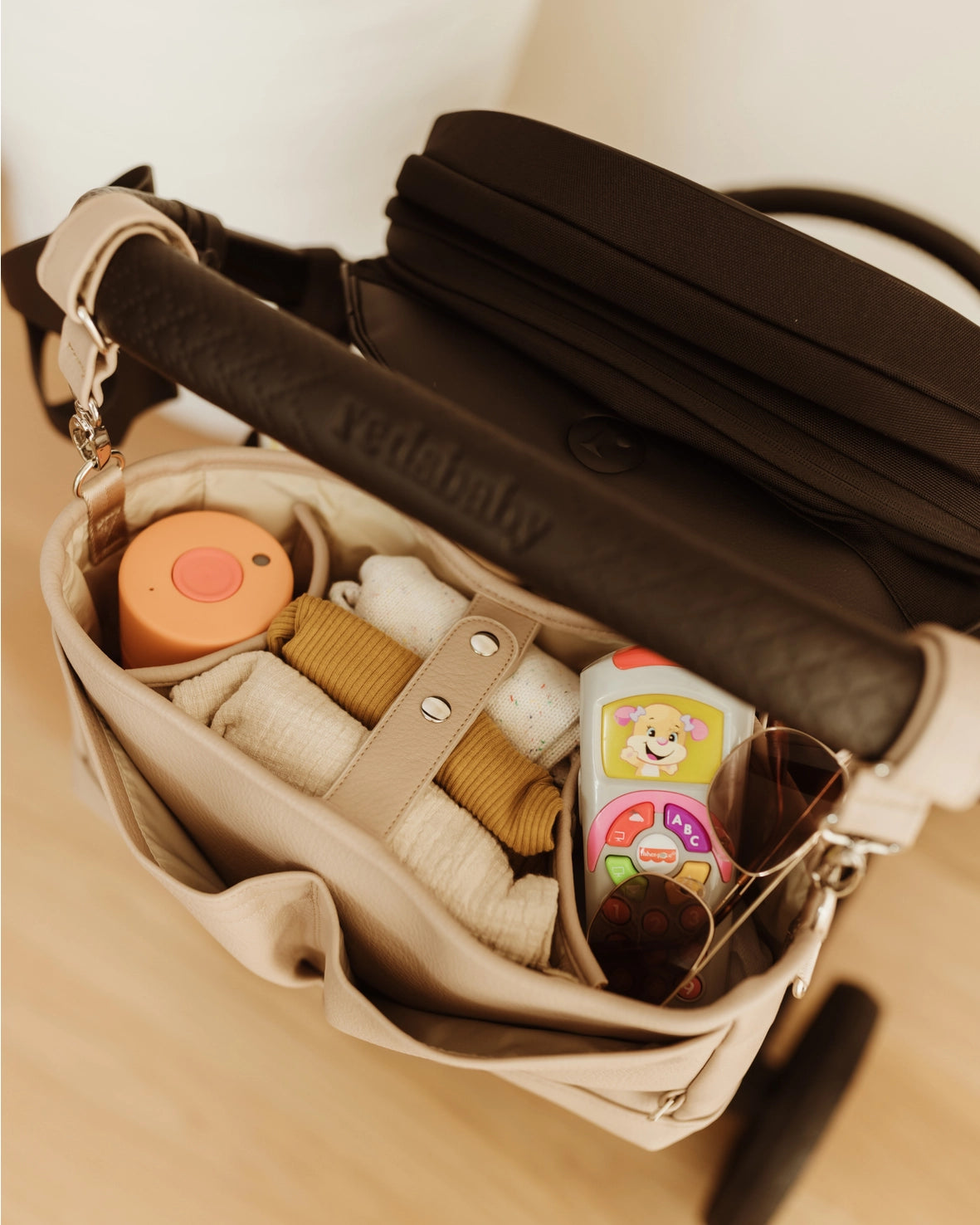 OiOi Stroller Organiser - Oat Dimple