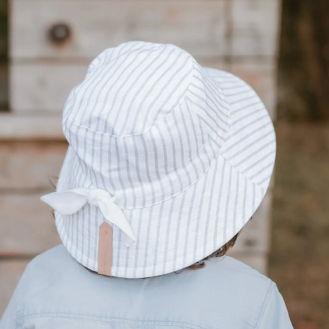Bedhead  &#39;Explorer&#39; Kids Reversible Classic Bucket Hat - Finley / Blanc
