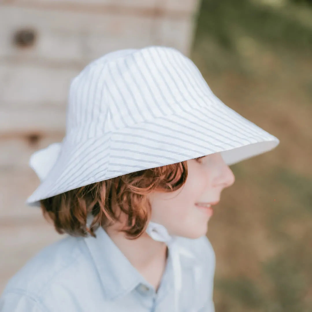 Bedhead  &#39;Explorer&#39; Kids Reversible Classic Bucket Hat - Finley / Blanc