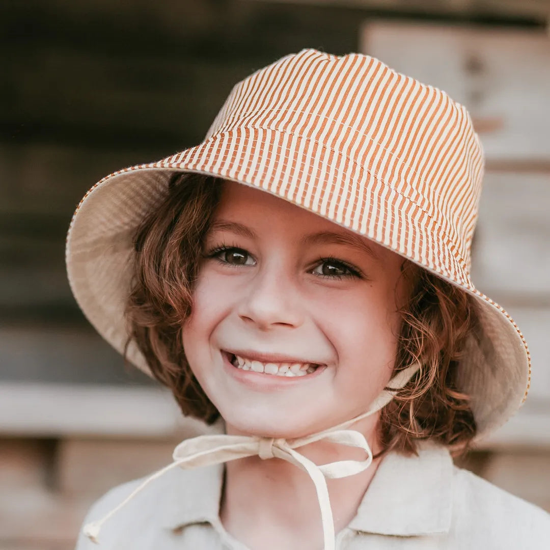 Bedhead  &#39;Explorer&#39; Kids Reversible Classic Bucket Hat - Frankie / Flax