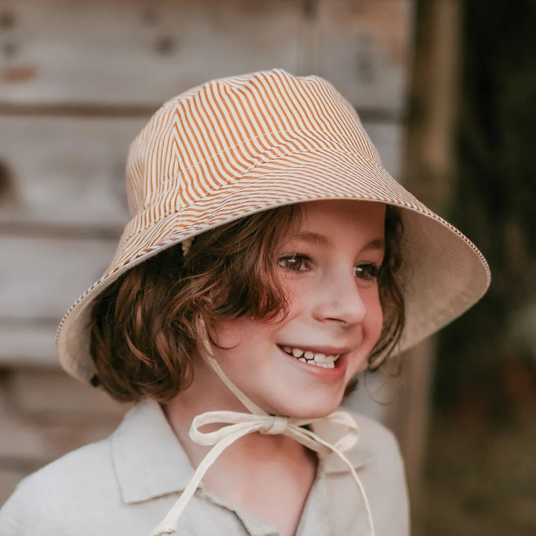 Bedhead  &#39;Explorer&#39; Kids Reversible Classic Bucket Hat - Frankie / Flax