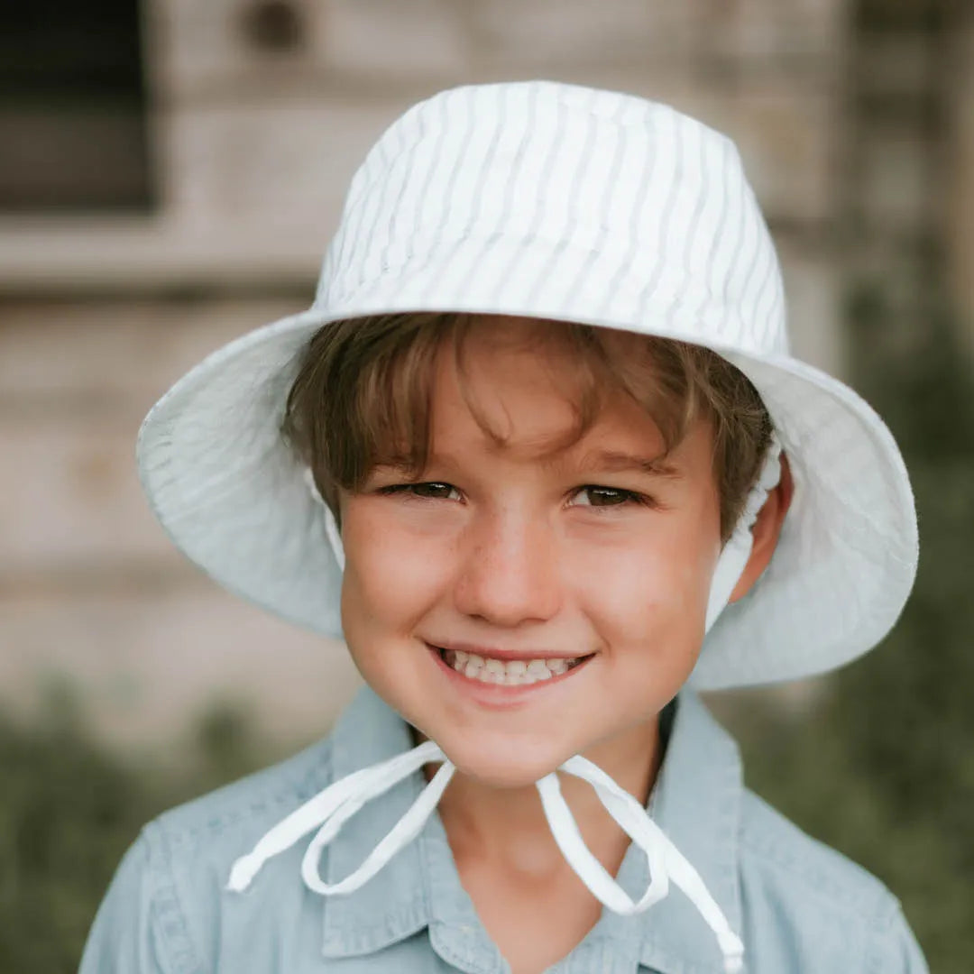 Bedhead  &#39;Explorer&#39; Kids Reversible Classic Bucket Hat - Finley / Blanc