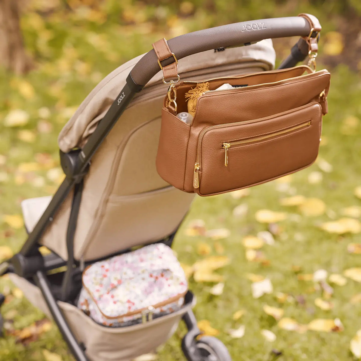 OiOi Multitasker Pram Caddy - Chestnut