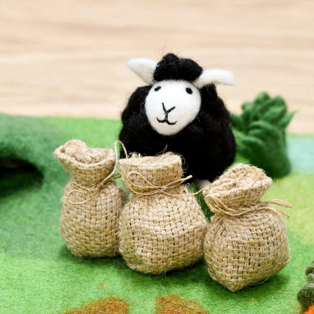 Tara TreasuresFelt Baa Baa Black Sheep Toy