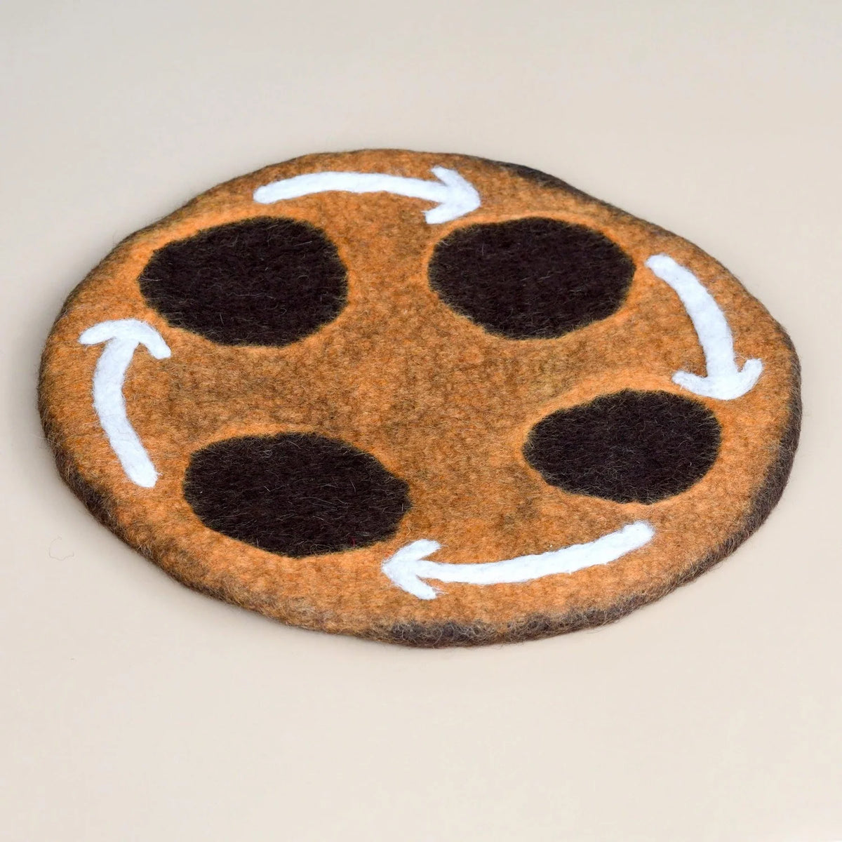 Tara Treasures Felt Life Cycle Tray Play Mat - Earth