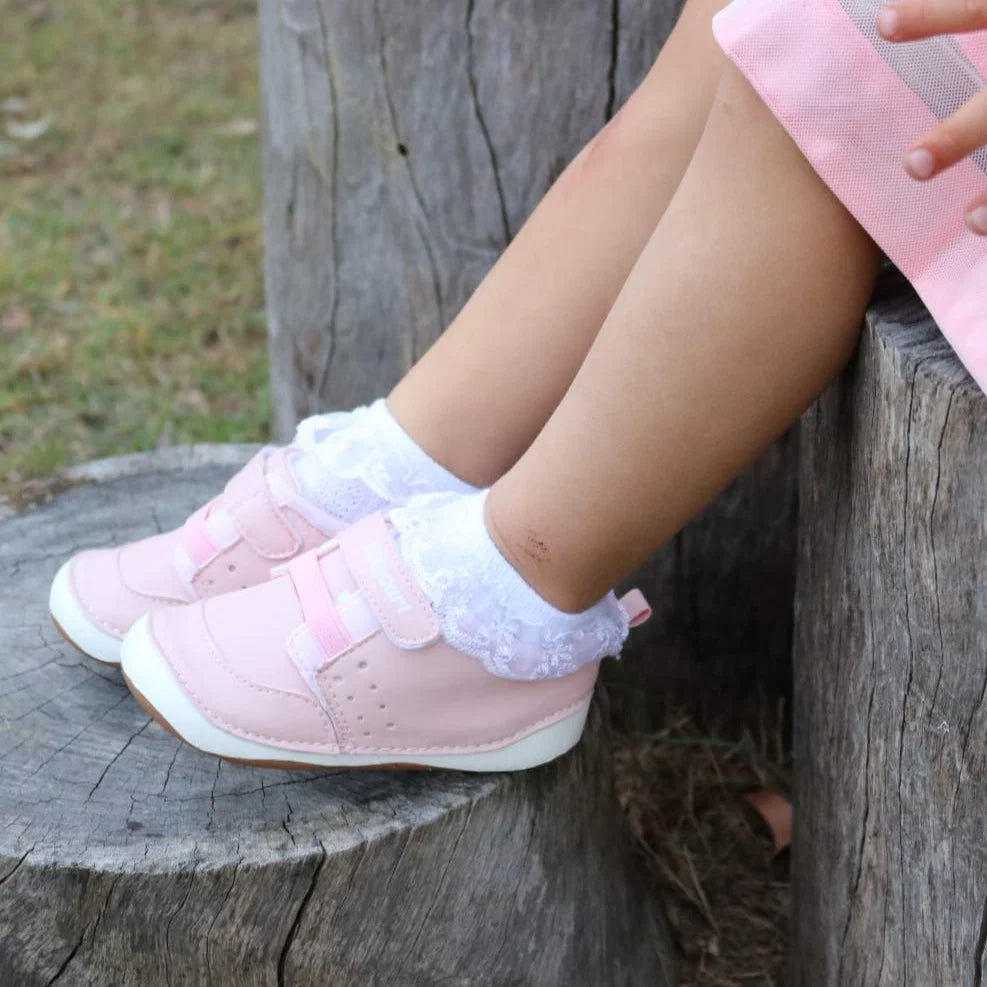 Billycart Kids pink baby girls sneakers