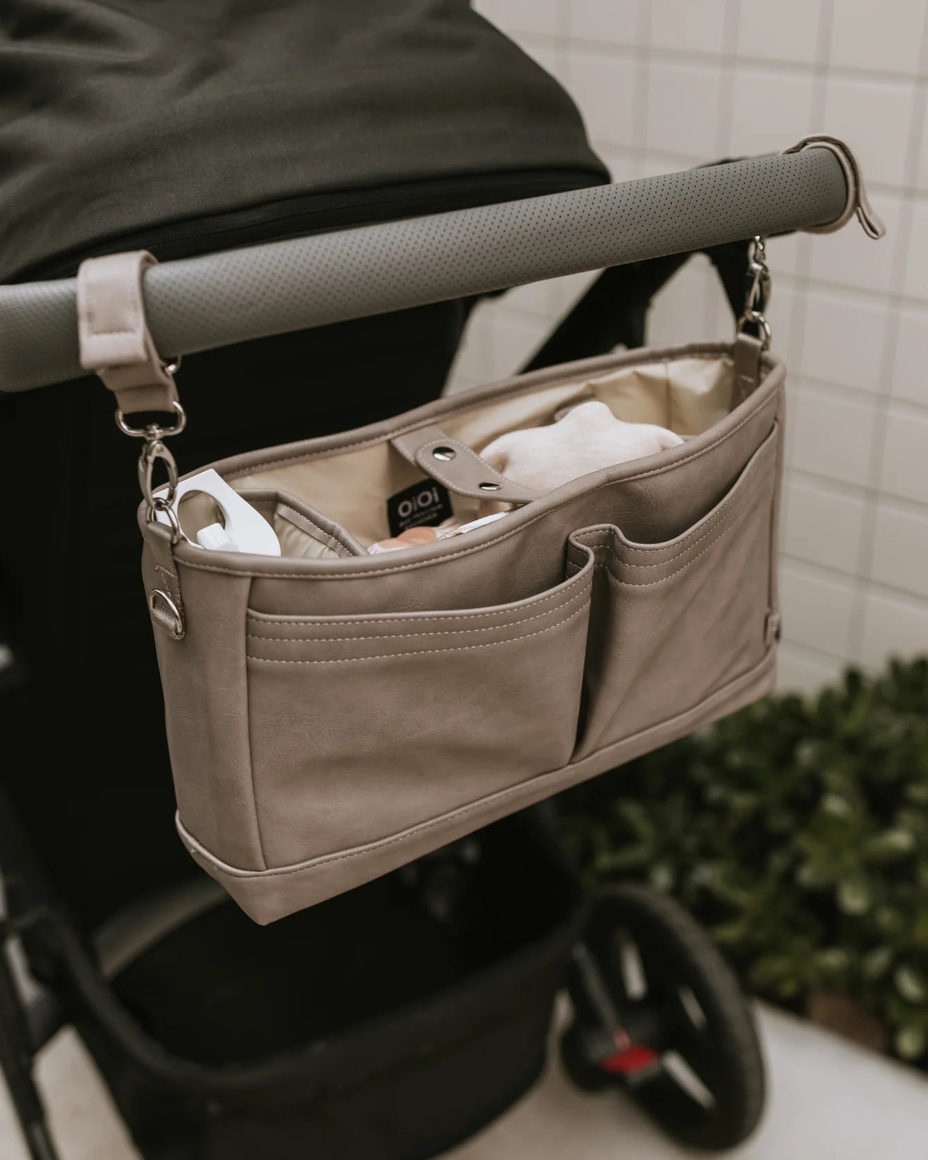 Nuna stroller outlet organizer