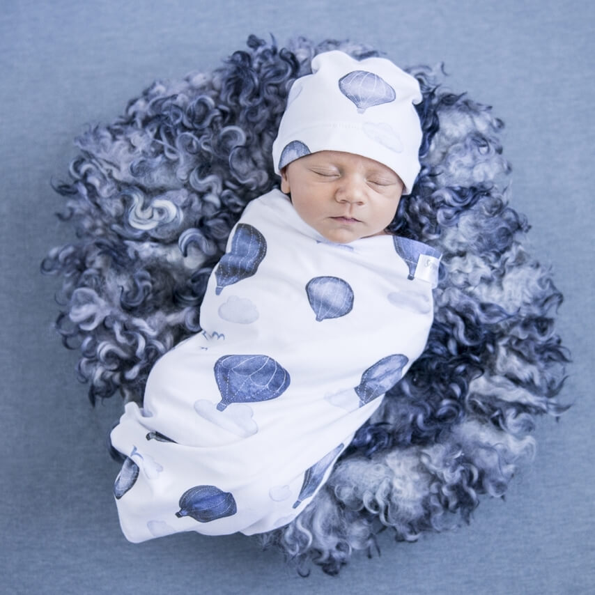 Snuggle Swaddle &amp; Beanie Set - Cloud Chaser