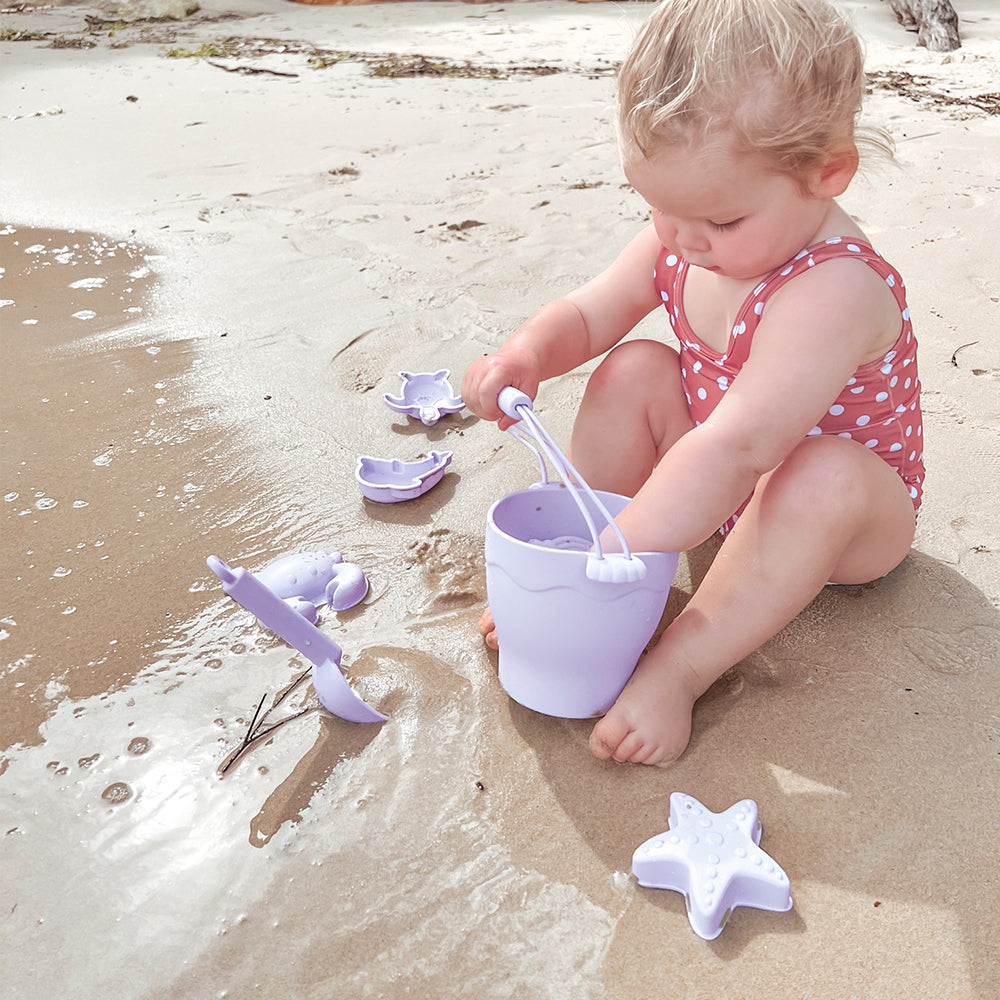 Playground Silicone 8pc Bucket &amp; Spade Set - Lilac