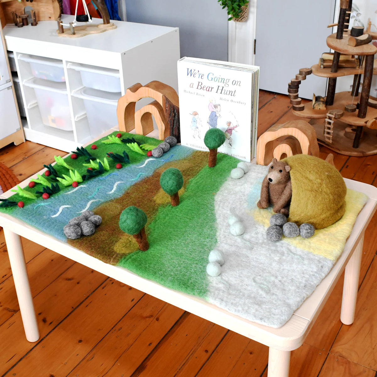 Tara Treasures Bear Hunt Play Mat Playscape