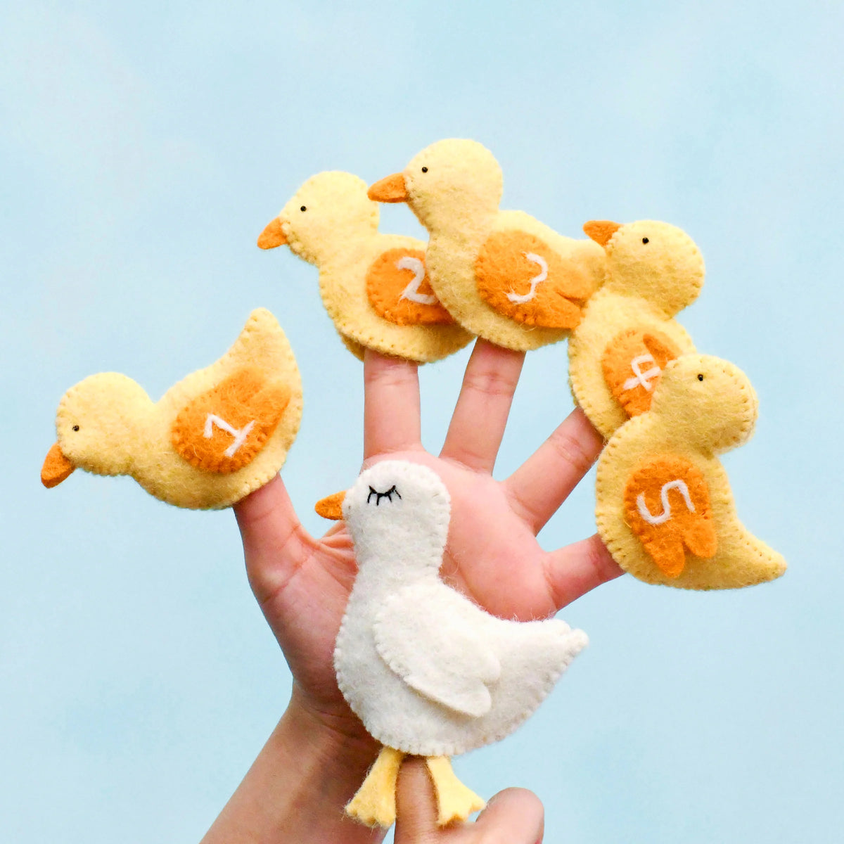 Tara Treasures Five Little Ducks Finger Puppets